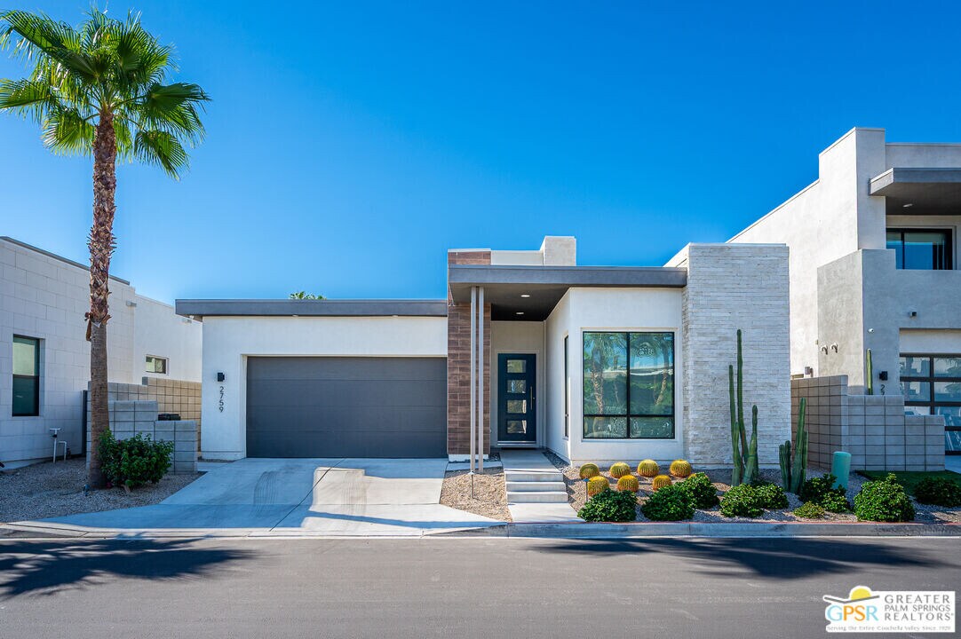 2759 Mystic Mountain View in Palm Springs, CA - Building Photo