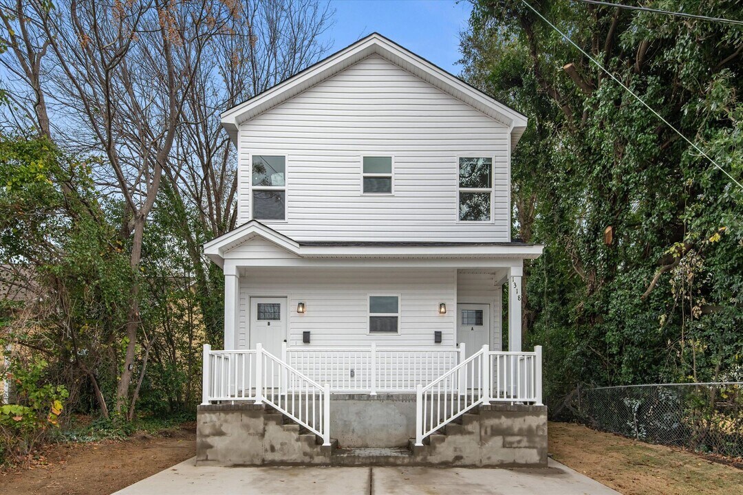 1318 House St in Columbia, SC - Foto de edificio