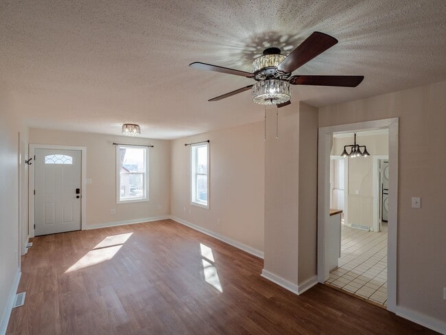 1620 14th Ave SE in Cedar Rapids, IA - Building Photo - Building Photo