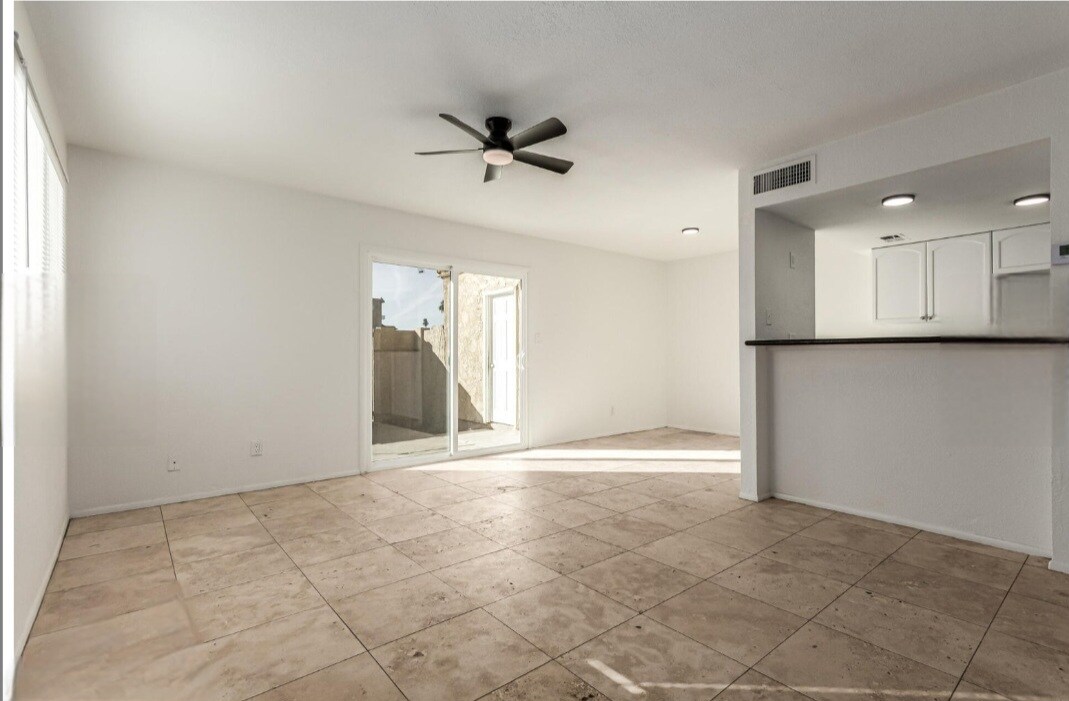 4523 E Wood St in Phoenix, AZ - Building Photo