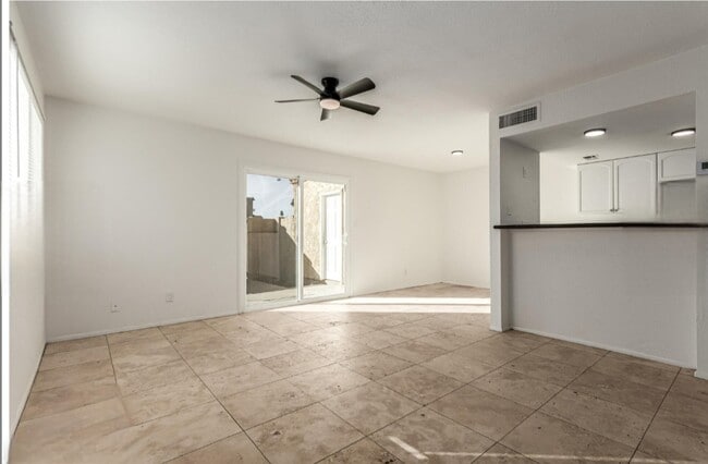 property at 4523 E Wood St