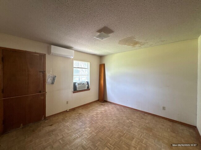 property at 706 NW 96th St