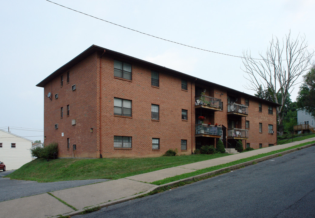 East Walnut Commons in Allentown, PA - Building Photo