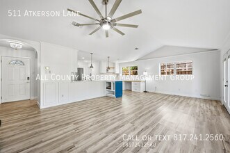 511 Atkerson Ln in Euless, TX - Building Photo - Building Photo