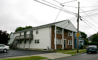 383 Shaw St Apartments