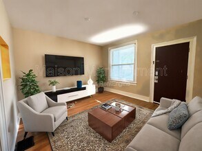 279 S Goodman St in Rochester, NY - Building Photo - Building Photo