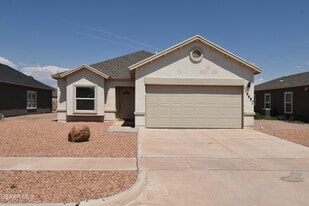 11968 Medalla St in Socorro, TX - Building Photo