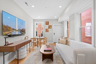 418 D St SE in Washington, DC - Building Photo