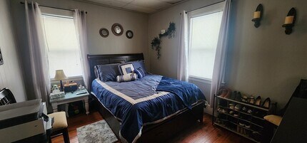 82 Bristow St in Saugus, MA - Building Photo - Building Photo