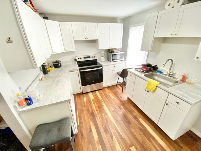 89 Pitkin St in Burlington, VT - Building Photo - Building Photo