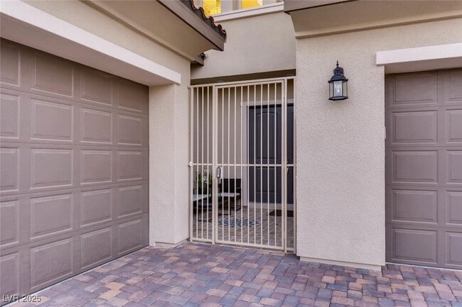 property at 12024 Vibrato Ct