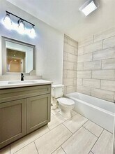 5903 Cougar Dr in Austin, TX - Building Photo - Building Photo