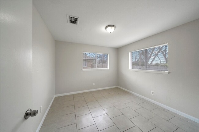 property at 803 1/2 Ellena Rd