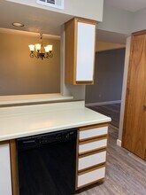 601 W Benton St, Unit C in Siloam Springs, AR - Foto de edificio - Building Photo
