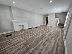 1068 Scott St in Columbus, OH - Building Photo - Building Photo