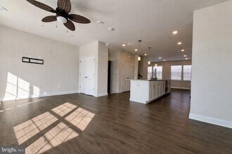 7585 Marston Way in Elkridge, MD - Building Photo - Building Photo