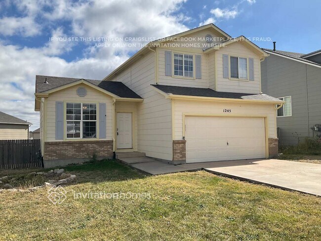 1245 Legend Oak Dr in Fountain, CO - Building Photo - Building Photo
