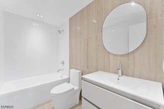 100 Chestnut St in West Orange, NJ - Building Photo - Building Photo