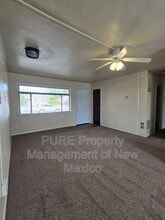 2625 E 22nd St in Farmington, NM - Building Photo - Building Photo