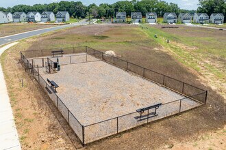 Finley Landing in Smithfield, NC - Building Photo - Building Photo