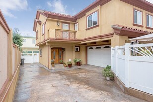 1805 Speyer Ln in Redondo Beach, CA - Building Photo