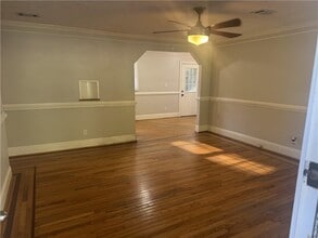 2016 Cleburne Pkwy in Powder Springs, GA - Building Photo - Building Photo