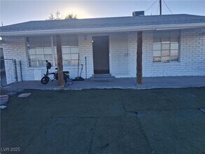 415 N 13th St in Las Vegas, NV - Building Photo - Building Photo