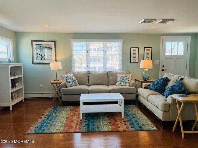 245 24th Ave in Bayville, NJ - Building Photo - Building Photo