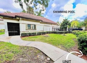 650 S Park Rd in Hollywood, FL - Building Photo