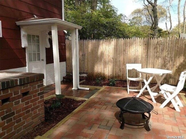 property at 123 Joni Dr