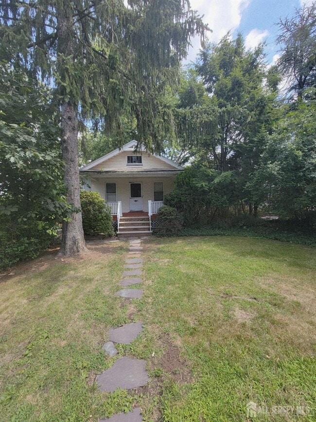 property at 21 Middlesex Ave