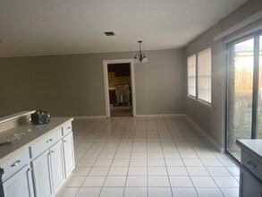 319 Morgan Ln in Mary Esther, FL - Building Photo - Building Photo