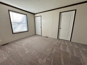 642 Oregon St in Belleville, MI - Building Photo - Building Photo