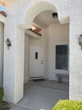 5101 Portraits Pl in Las Vegas, NV - Building Photo - Building Photo