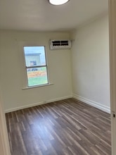 13030 Kansas Ave in Hanford, CA - Building Photo - Building Photo
