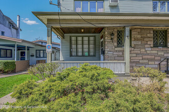 637 Monroe Ave in Scranton, PA - Building Photo - Building Photo