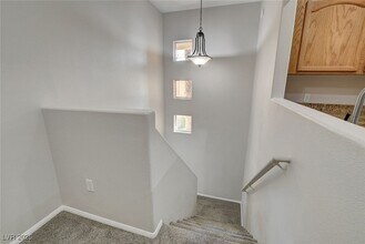 1700 Hills of Red Dr in Las Vegas, NV - Building Photo - Building Photo