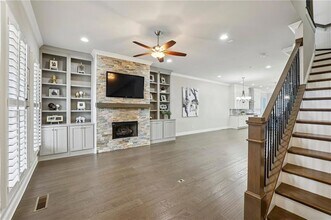 355 Cricket Ln, Unit 36 Spruce Pl #B3 in Alpharetta, GA - Foto de edificio - Building Photo