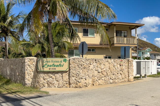 87-1720 Farrington Hwy in Waianae, HI - Foto de edificio - Building Photo