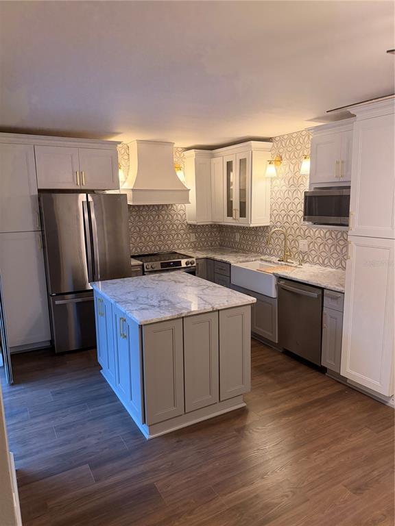 property at 712 1st Ct