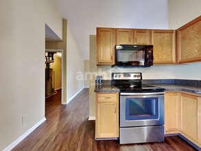 818 Somerset Ct in Trenton, OH - Building Photo - Building Photo