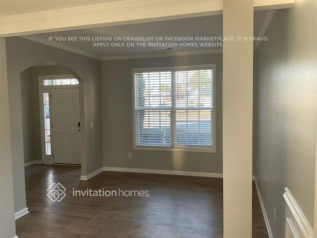 628 Needle Rush Cir in Locust Grove, GA - Foto de edificio - Building Photo