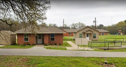 503 Crooked Creek Rd in Edgewood, TX - Building Photo - Building Photo