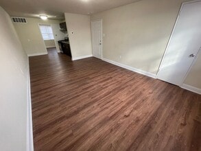 6430 Tulip St in Philadelphia, PA - Building Photo - Building Photo