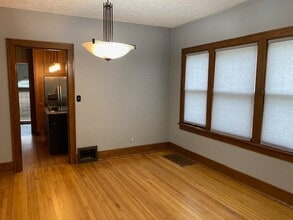 1818 W Division St in Grand Island, NE - Building Photo - Building Photo