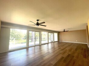 18099 Jayhawk Dr in Penn Valley, CA - Building Photo - Building Photo