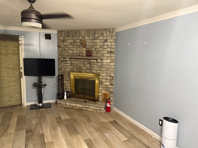 161 Cannon Ave, Unit Spare room in Staten Island, NY - Foto de edificio - Building Photo