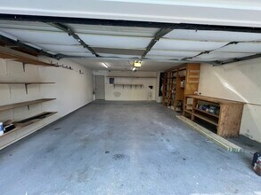 200 Mountain View Dr in Pflugerville, TX - Building Photo - Building Photo