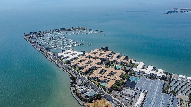 property at 4 Commodore Dr