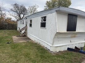 113 Ringgold Rd in Somerset, KY - Building Photo